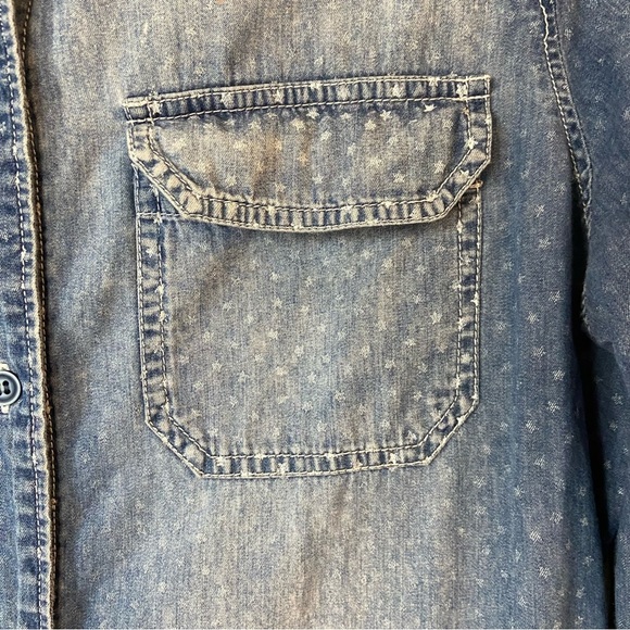 ABS Denim Collection Long Sleeve Star Print Button Down Denim Shirt- size Medium - Picture 4 of 11